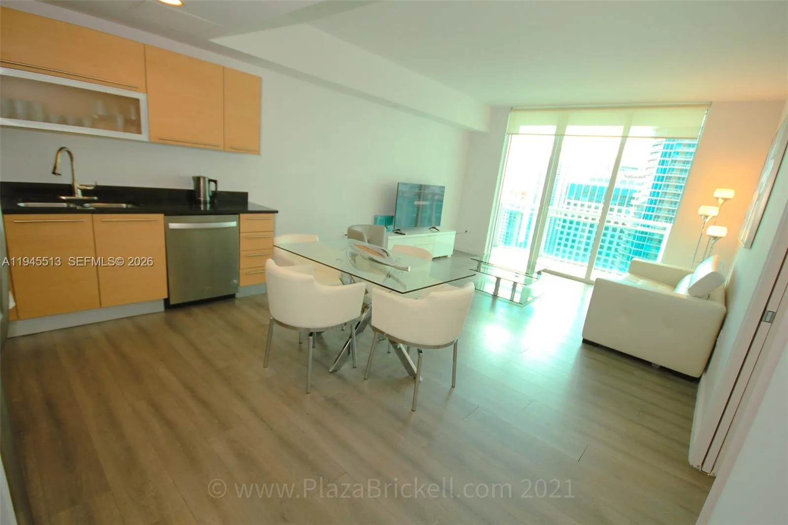950 Brickell Bay Dr # 3609, Miami, FL 33131 photo 3
