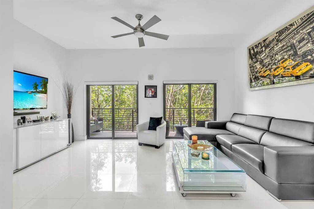 462 SE 1ST Circle, Pompano Beach, FL 33060 photo 5