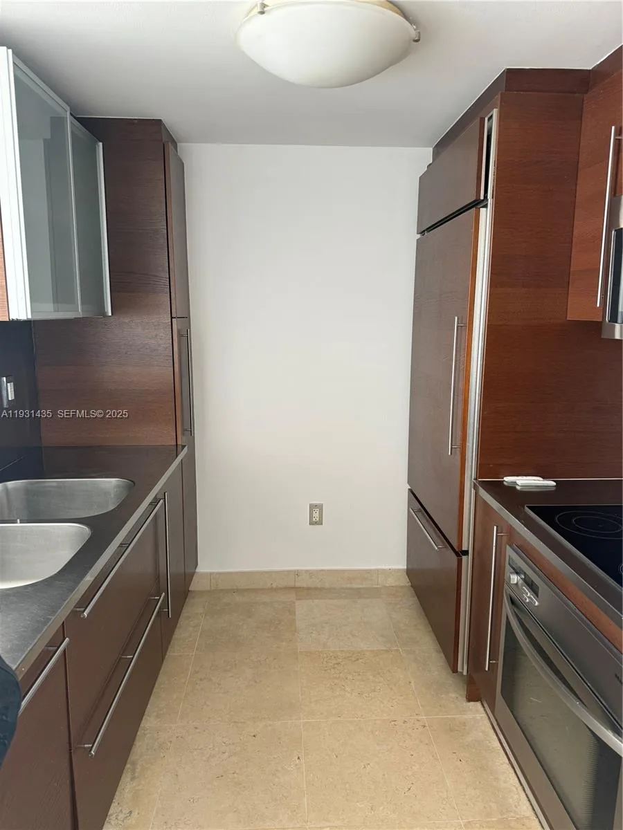 450 Alton Rd # 2508, Miami Beach, FL 33139 photo 4