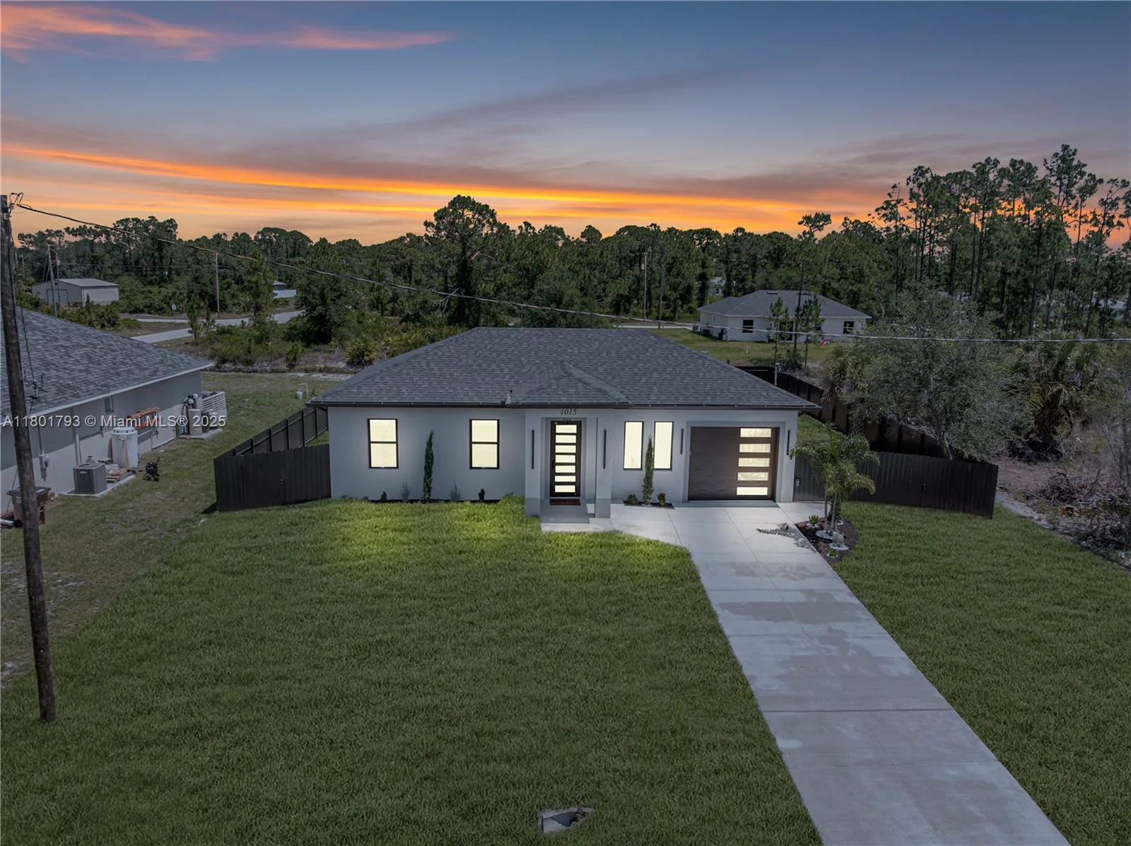 1015 E WINTERS ST, Lehigh Acres, FL 33974 photo 2