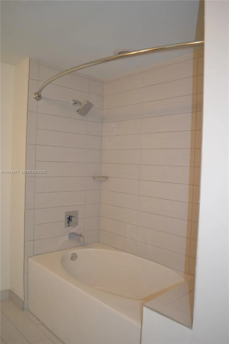 999 SW 1st Ave # 3302, Miami, FL 33130 photo 10