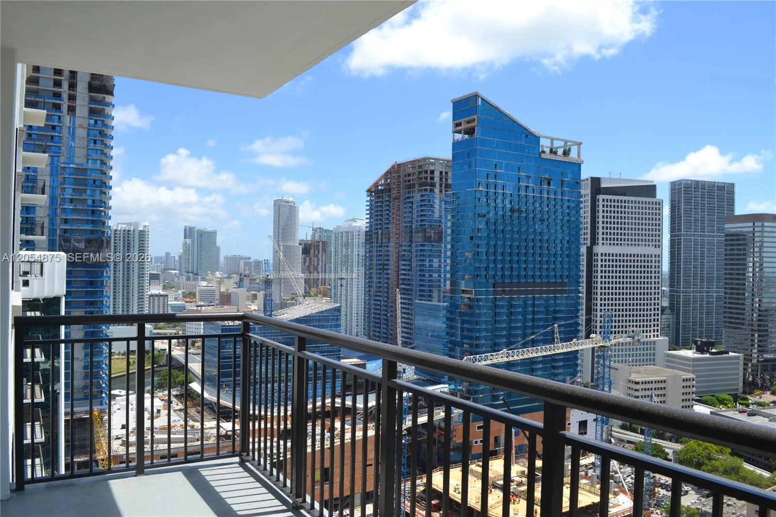 999 SW 1st Ave # 3302, Miami, FL 33130 photo 12