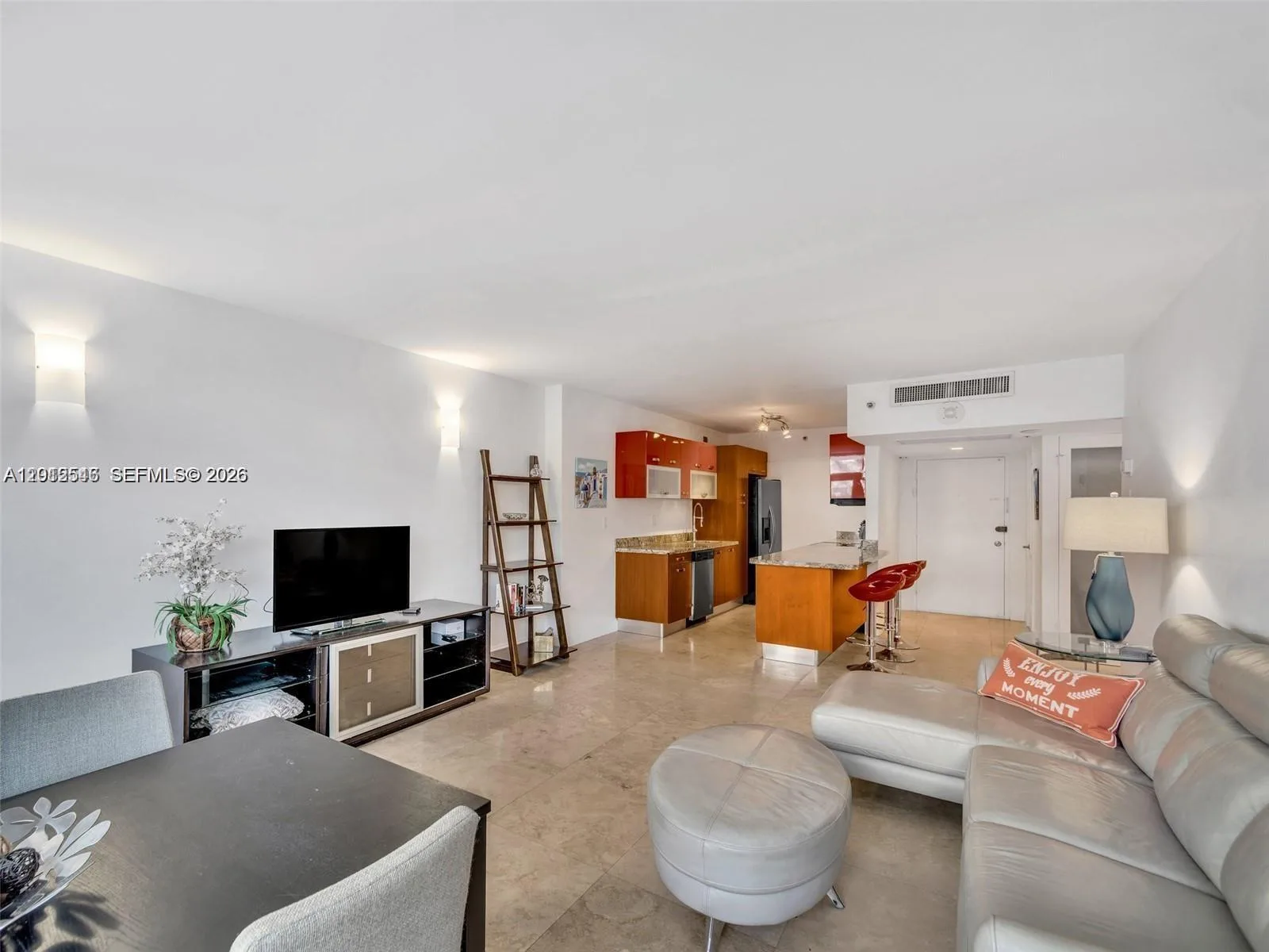 100 Lincoln Rd # 308, Miami Beach, FL 33139