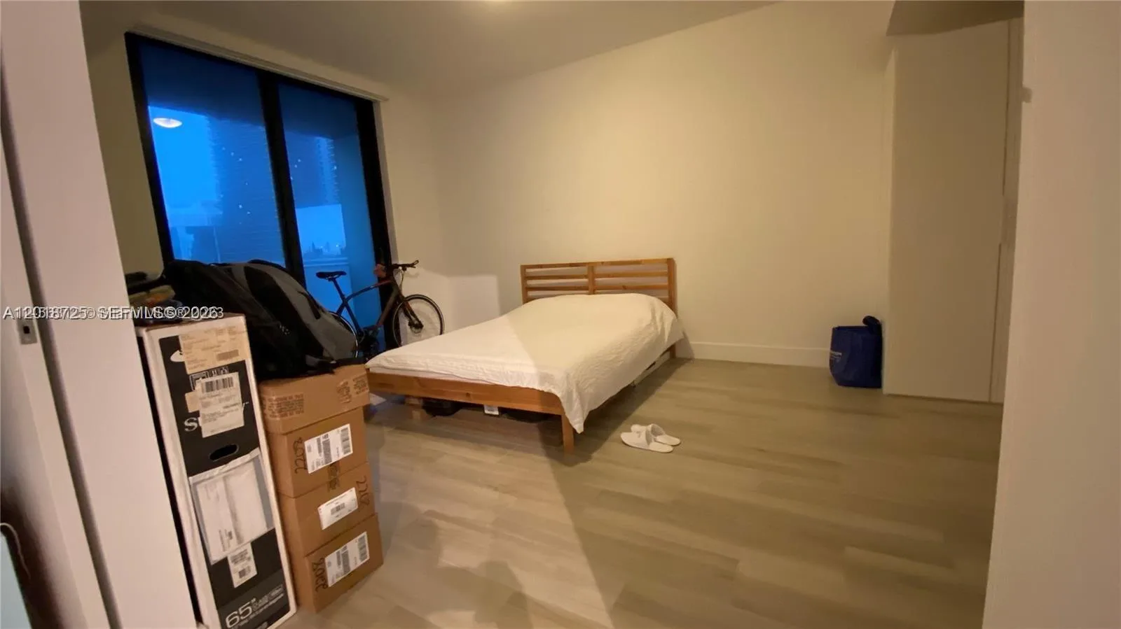 1010 Brickell Ave # 2208, Miami, FL 33131 photo 5