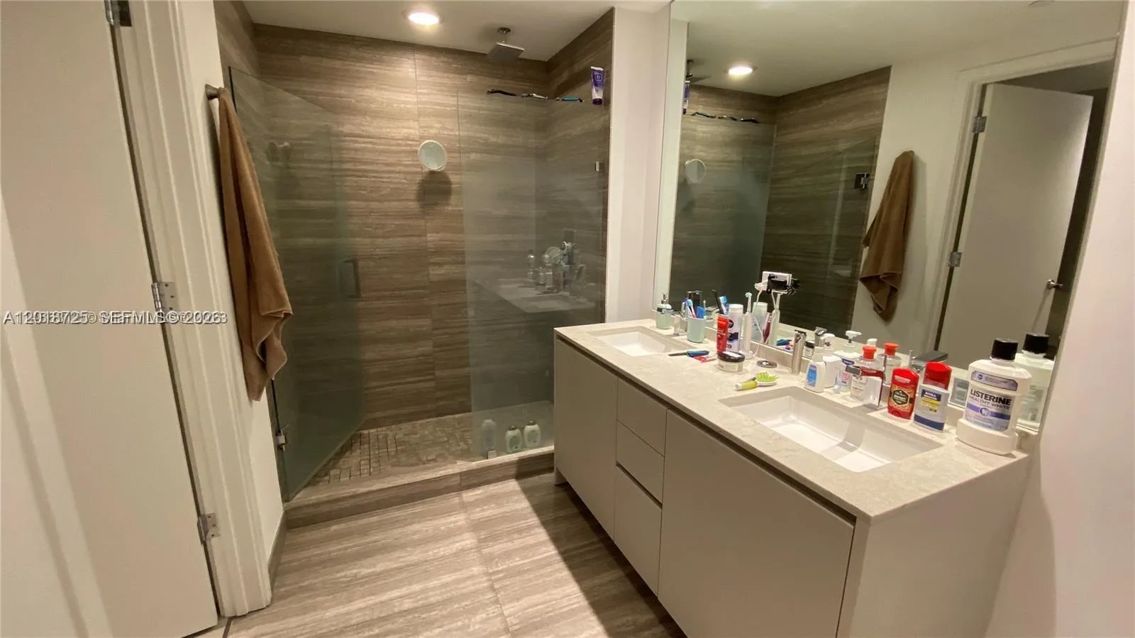 1010 Brickell Ave # 2208, Miami, FL 33131 photo 7