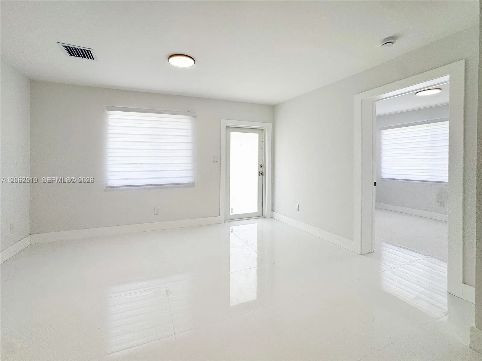 3311 NW 9th St, Lauderhill, FL 33311 photo 4