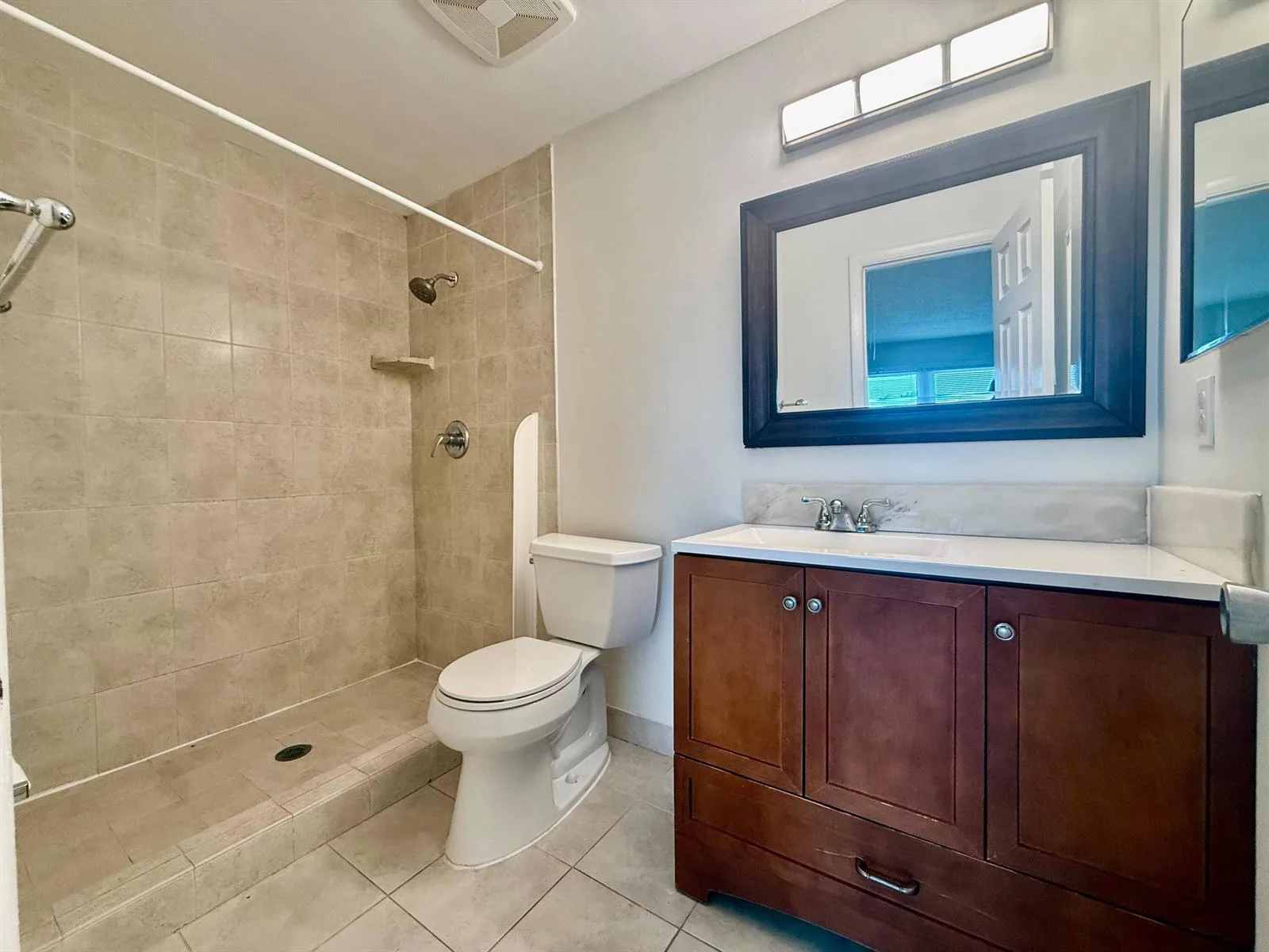 329 Gulfstream Road, Dania Beach, FL 33004 photo 6