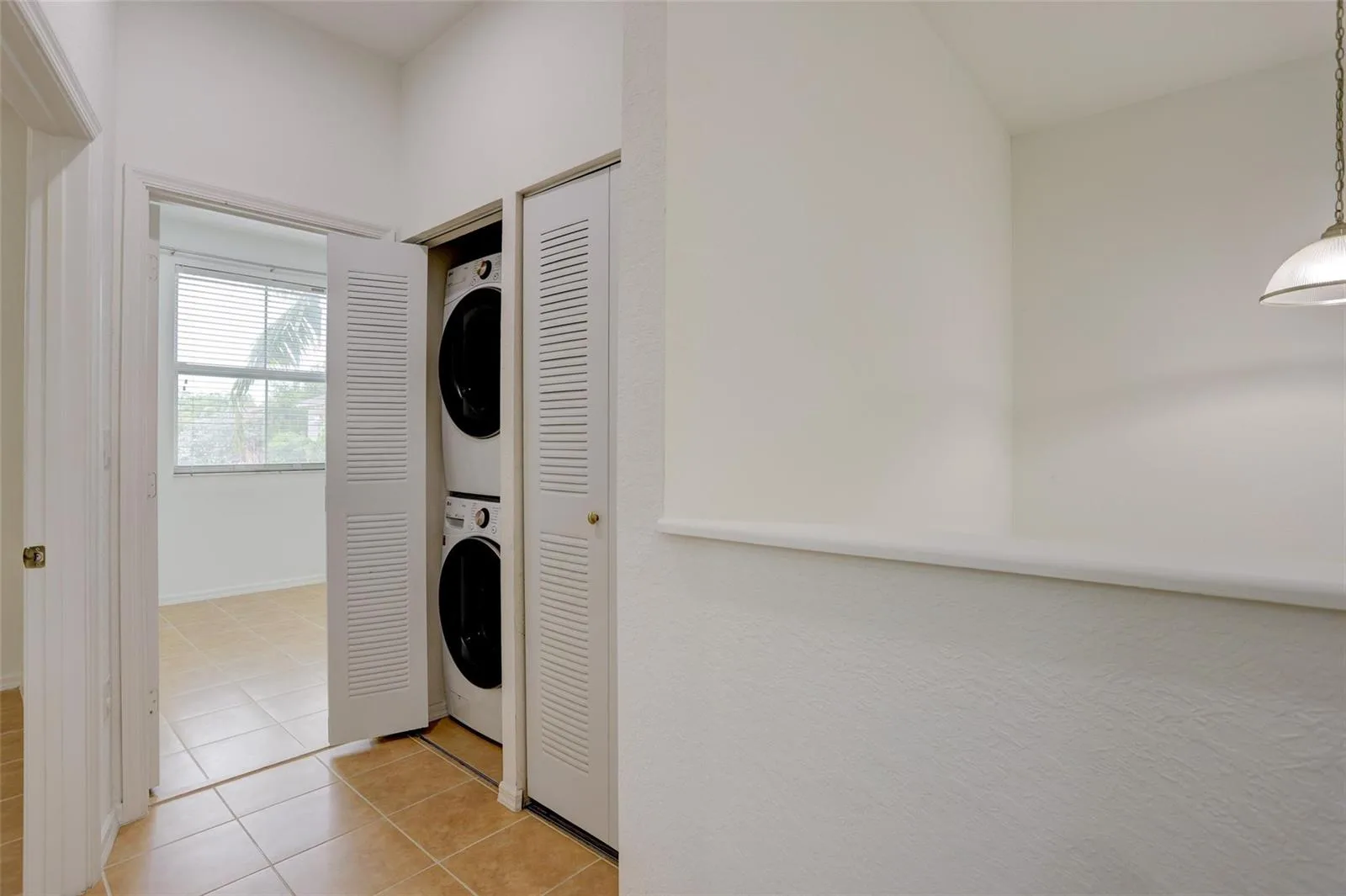 2851 W Prospect Road # 305, Tamarac, FL 33309 photo 11