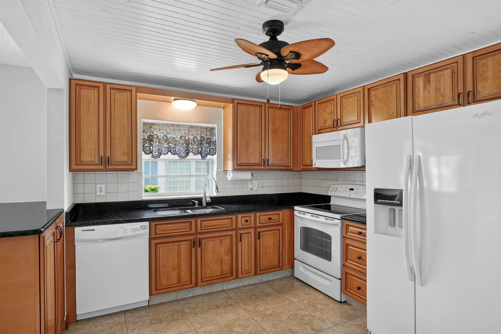 948 Savannas Point Drive # D, Fort Pierce, FL 34982 photo 4