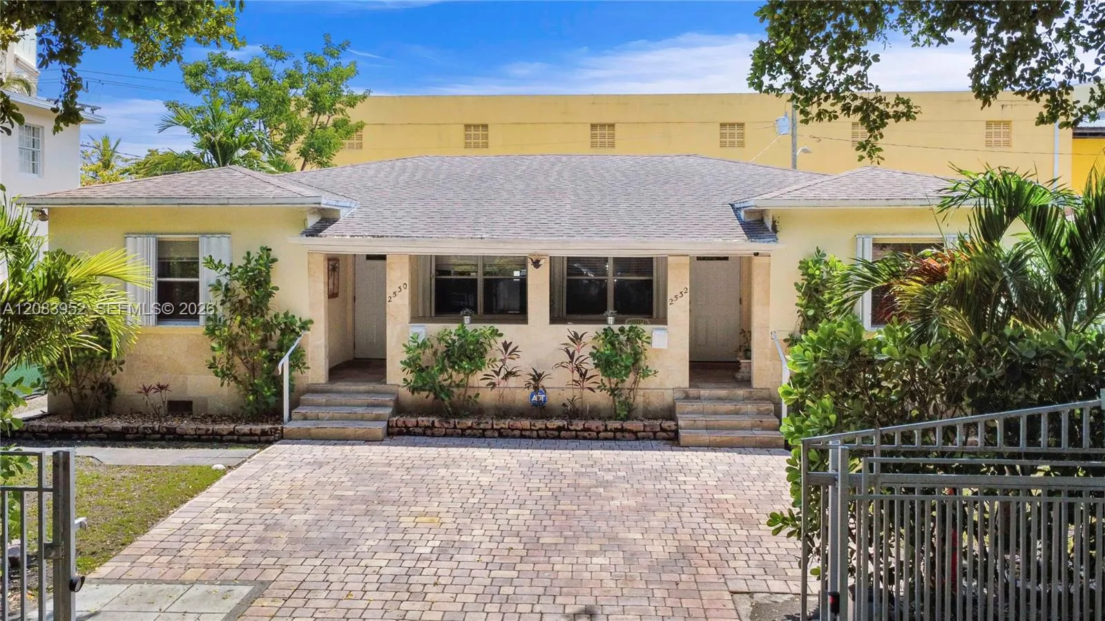 2530 SW 27th St, Miami, FL 33133