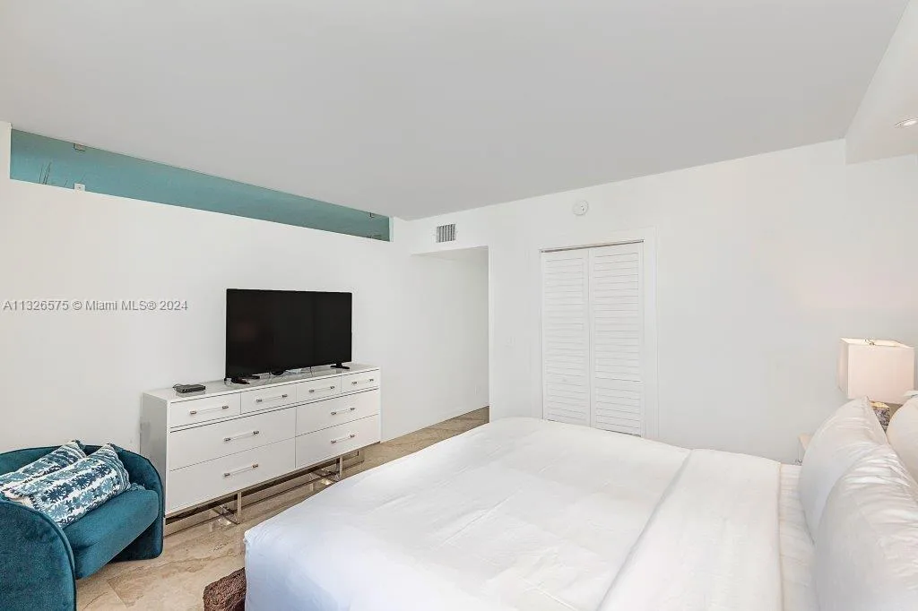 2301 Collins Ave # 1117, Miami Beach, FL 33139 photo 11