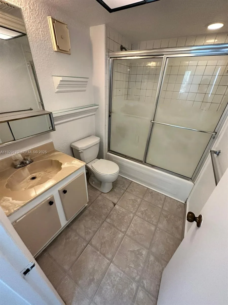 8001 Fairview Dr # 101, Tamarac, FL 33321 photo 6