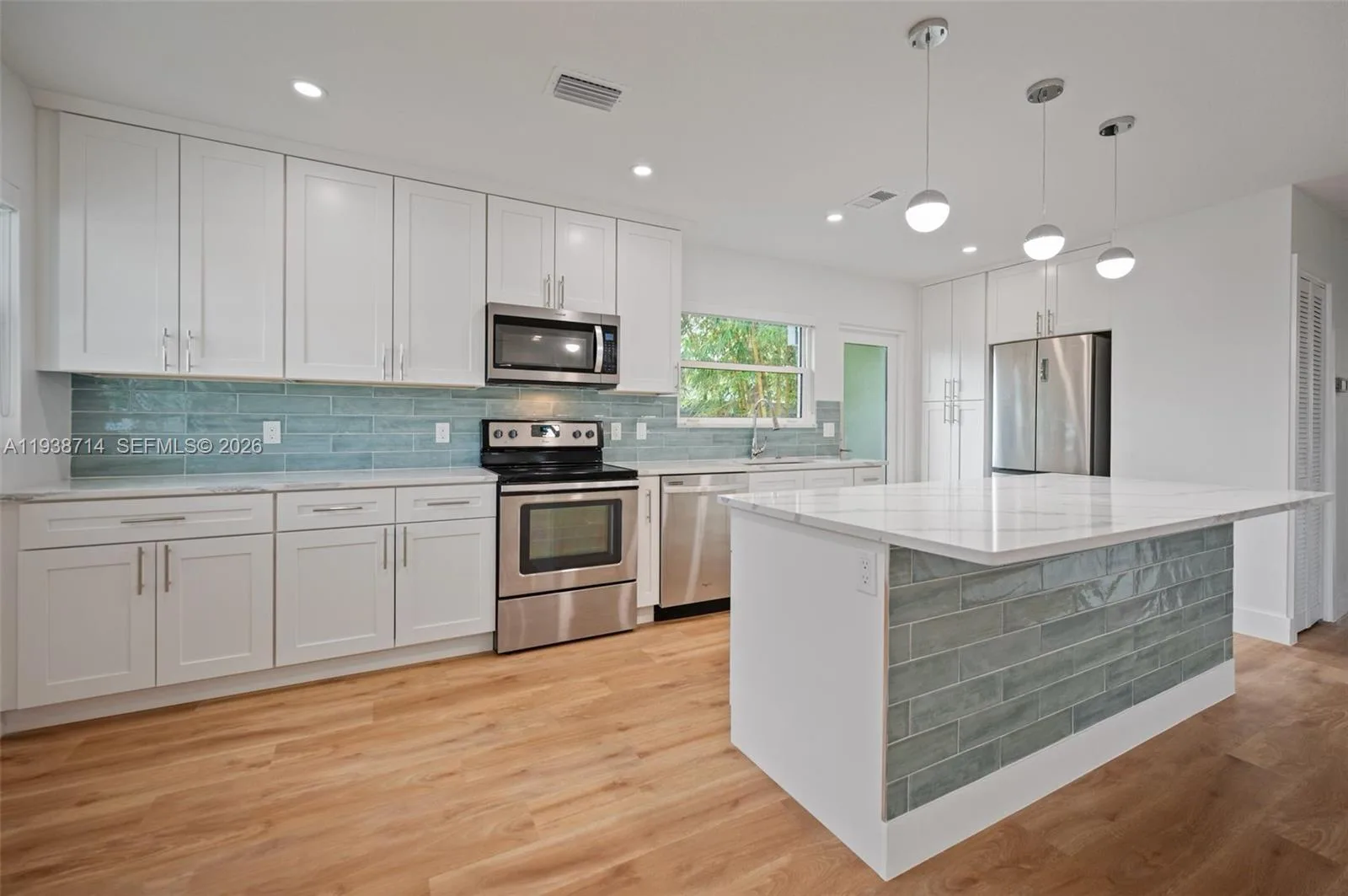 124 ESTHER DR, Cocoa Beach, FL 32931