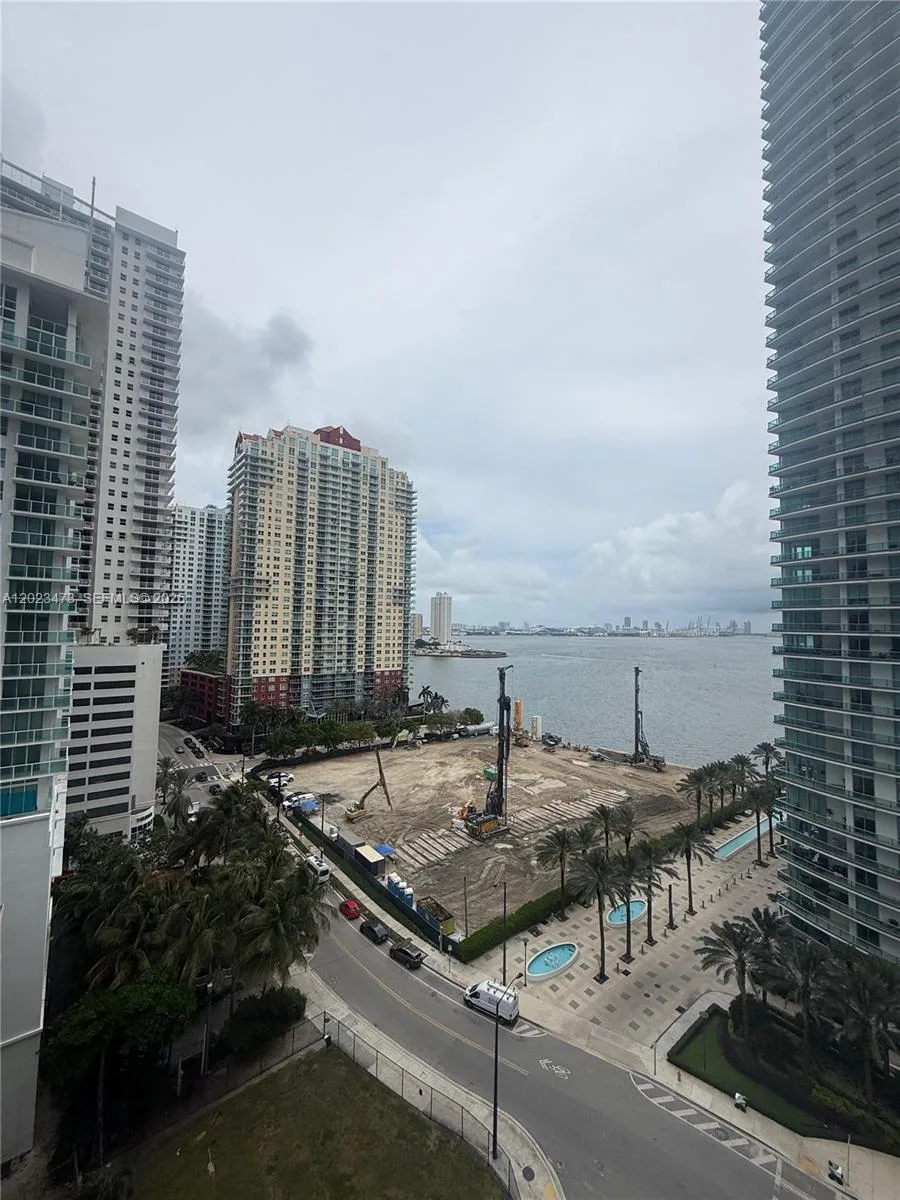 1300 Brickell Bay Dr # 707, Miami, FL 33131 photo 12