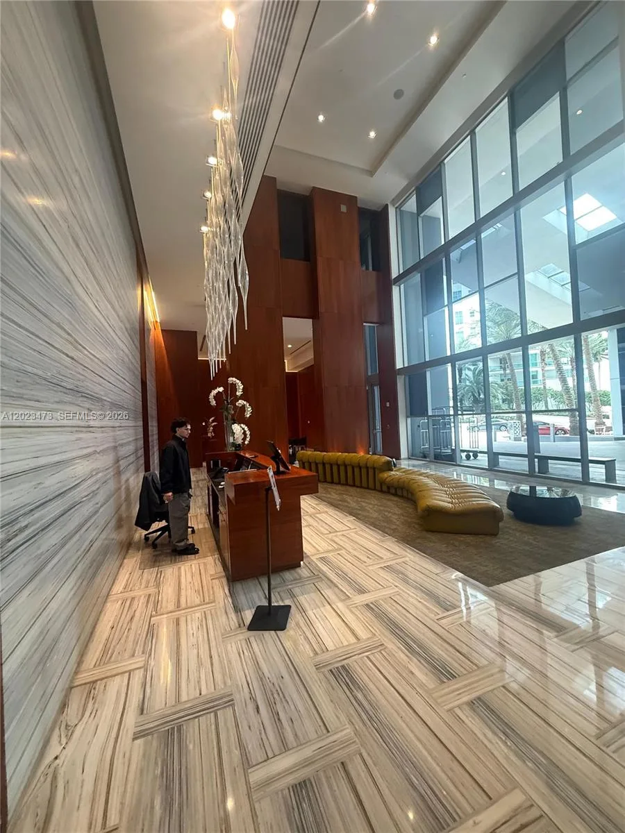 1300 Brickell Bay Dr # 707, Miami, FL 33131 photo 8