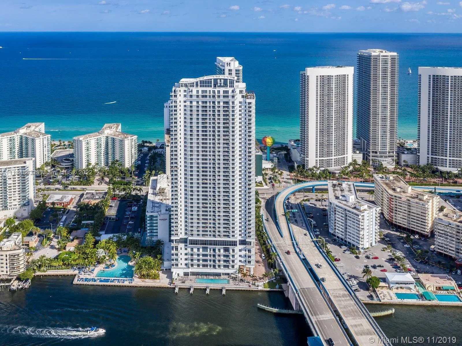 4010 S Ocean Dr # R1405, Hollywood, FL 33019