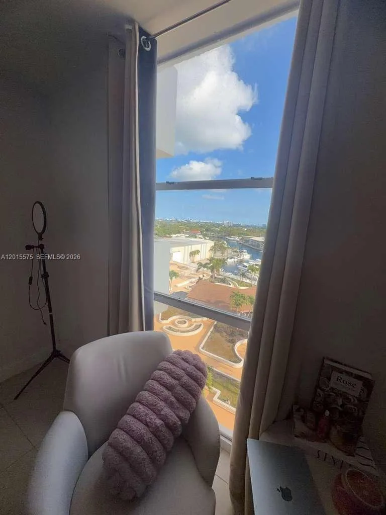 13499 Biscayne Blvd # 906, North Miami, FL 33181 photo 2