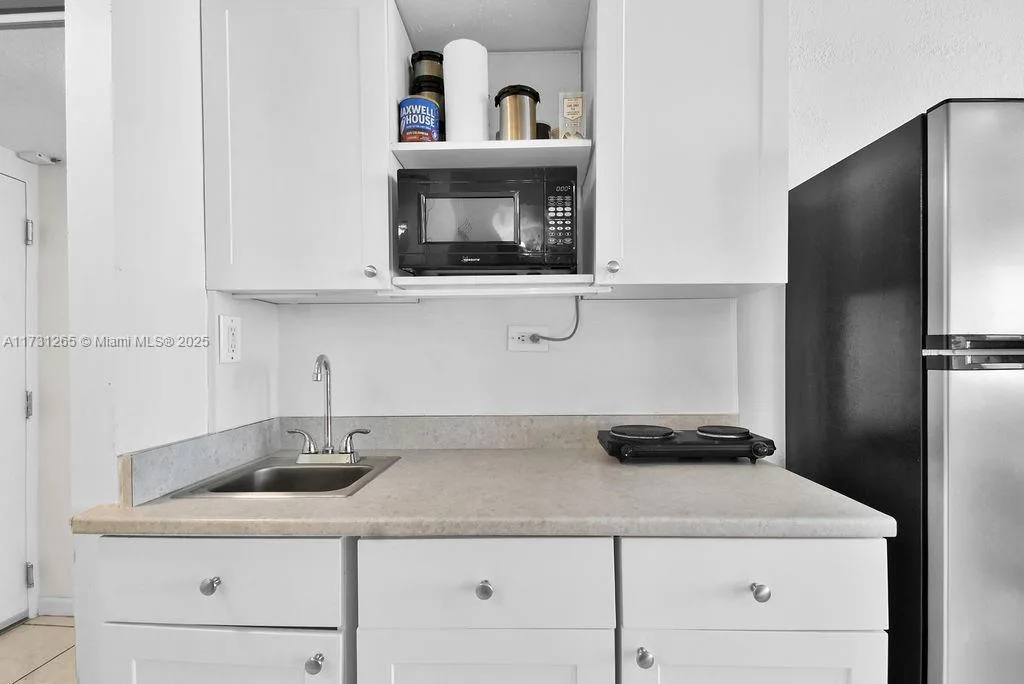 19201 Collins Ave # 526, Sunny Isles Beach, FL 33160 photo 6