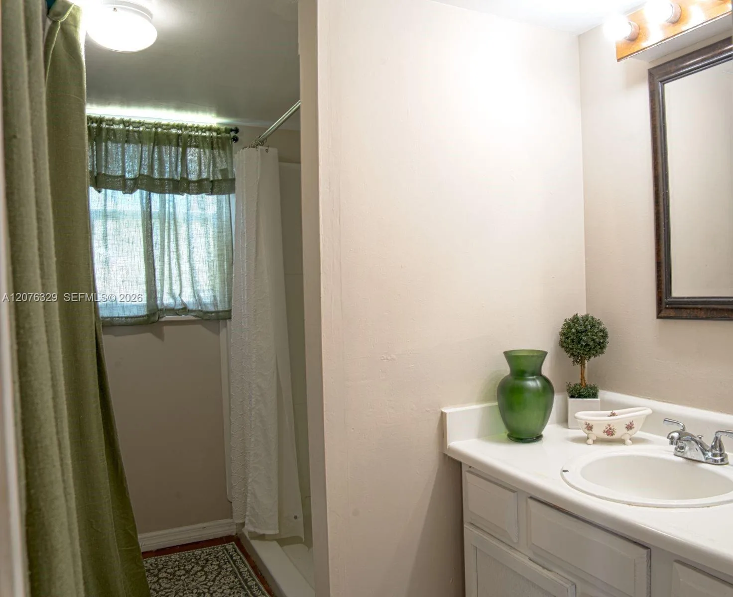 2489 SE Stonecrop St, Port St. Lucie, FL 34984 photo 9