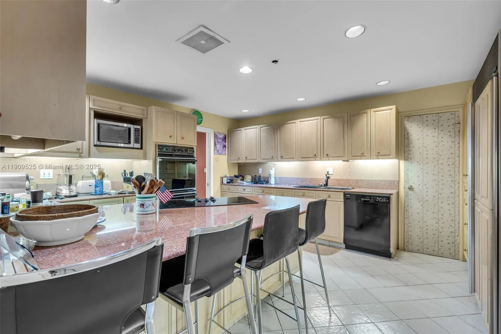 151 Crandon Blvd # 1226, Key Biscayne, FL 33149 photo 8