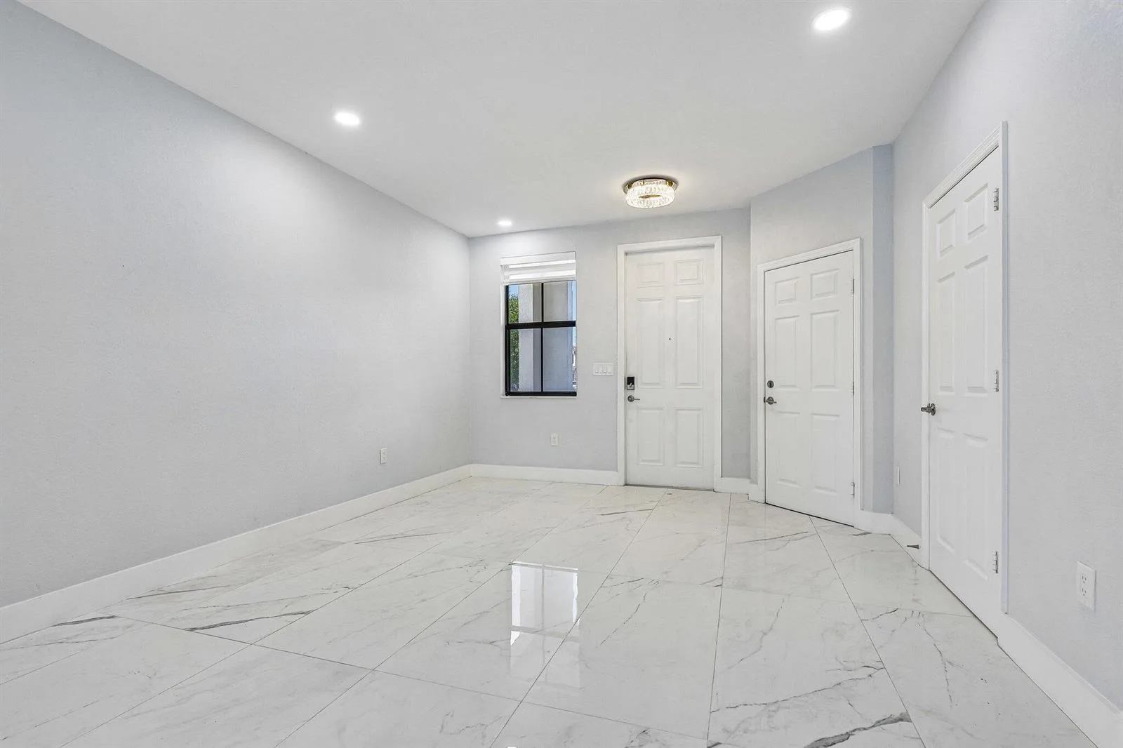 3567 W 110TH Terrace, Hialeah, FL 33018 photo 6