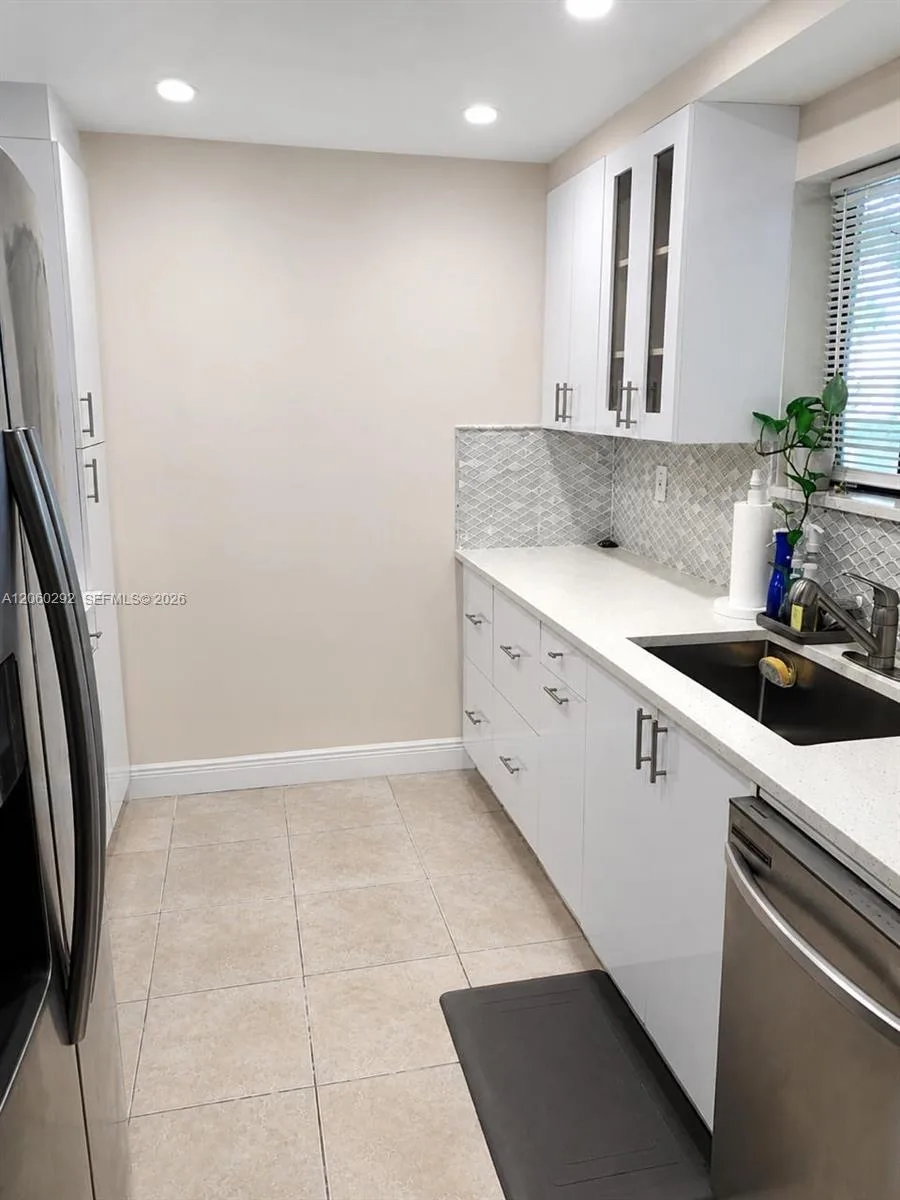 9568 SW 1st Ct # 7-F, Coral Springs, FL 33071 photo 2
