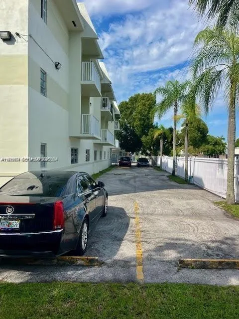 12890 NE 8th Ave # 102, North Miami, FL 33161 photo 11