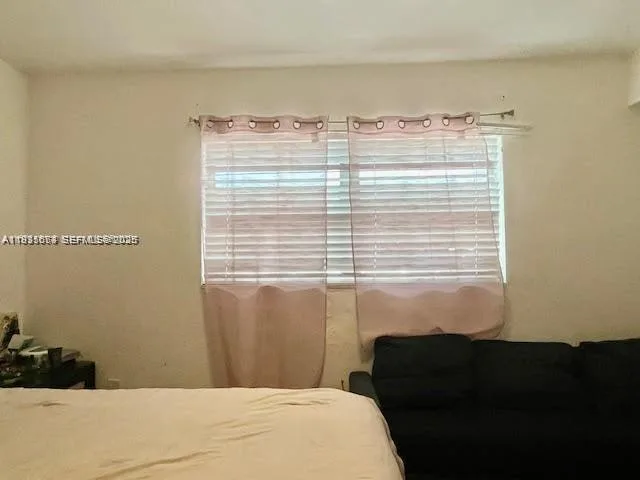 12890 NE 8th Ave # 102, North Miami, FL 33161 photo 4