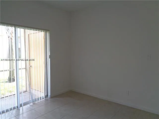 800 Cypress Park Way # J1, Deerfield Beach, FL 33064 photo 3