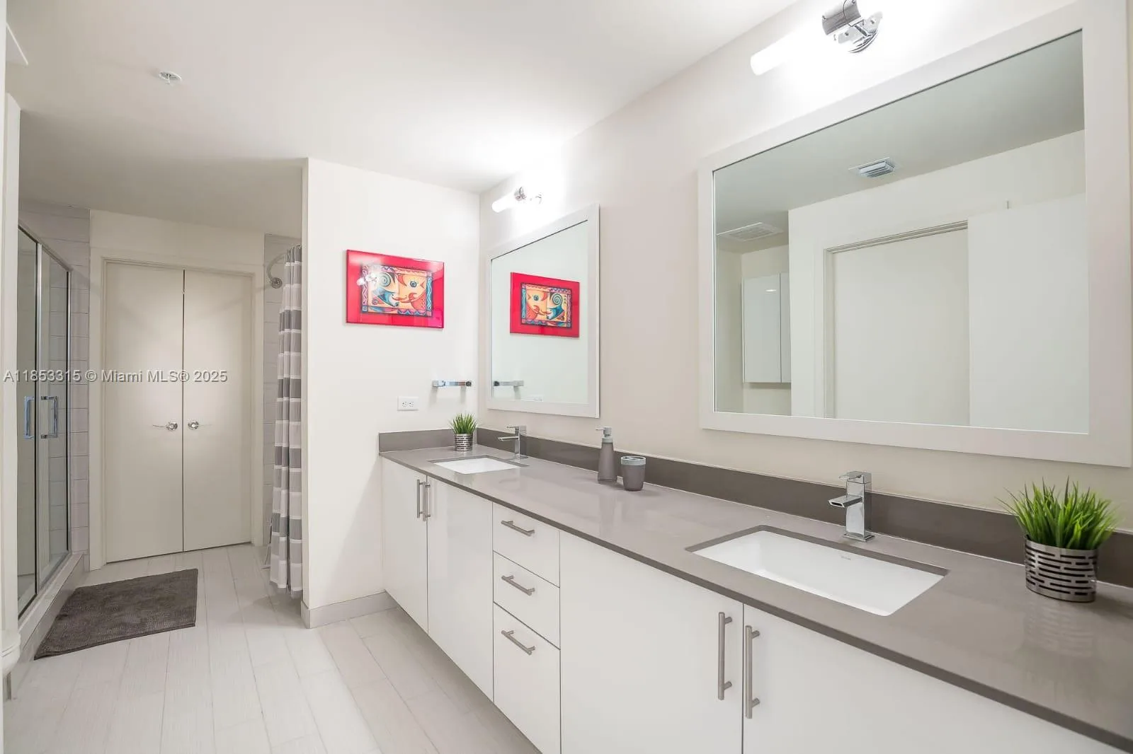 999 SW 1st Ave # 1715, Miami, FL 33130 photo 2