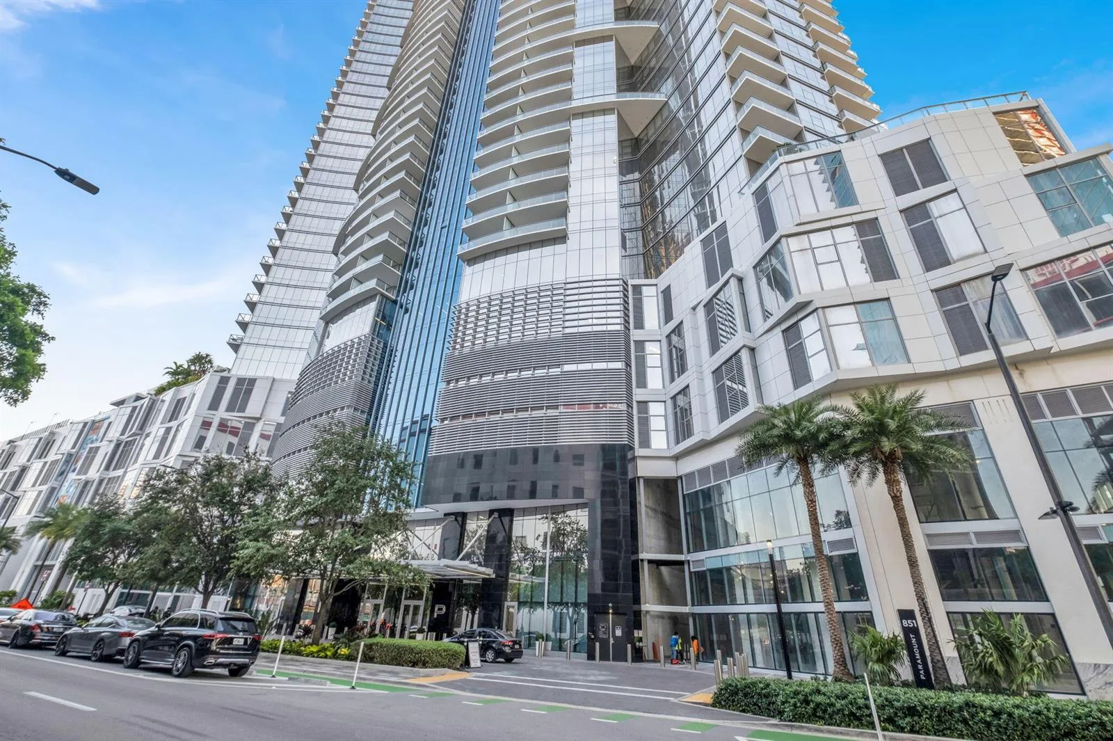 851 NE 1st Avenue # 1604, Miami, FL 33132