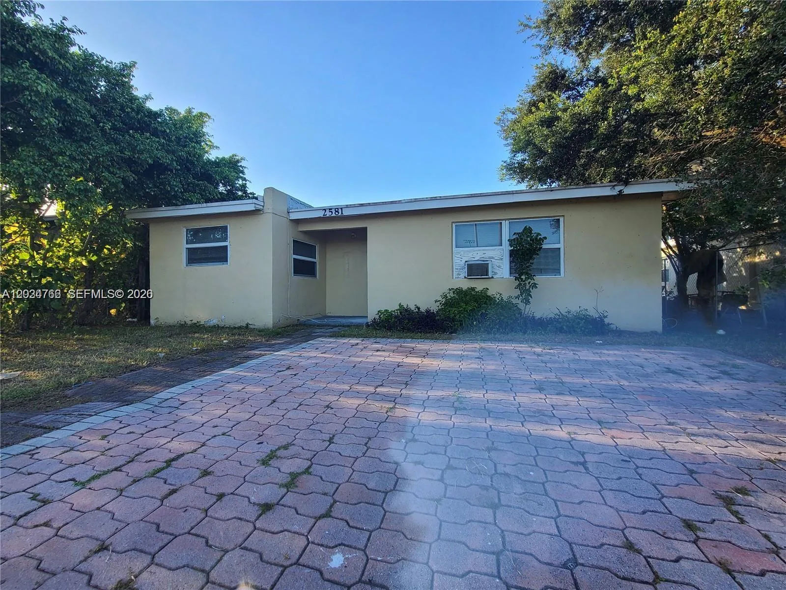 2581 NW 13th Ct, Fort Lauderdale, FL 33311