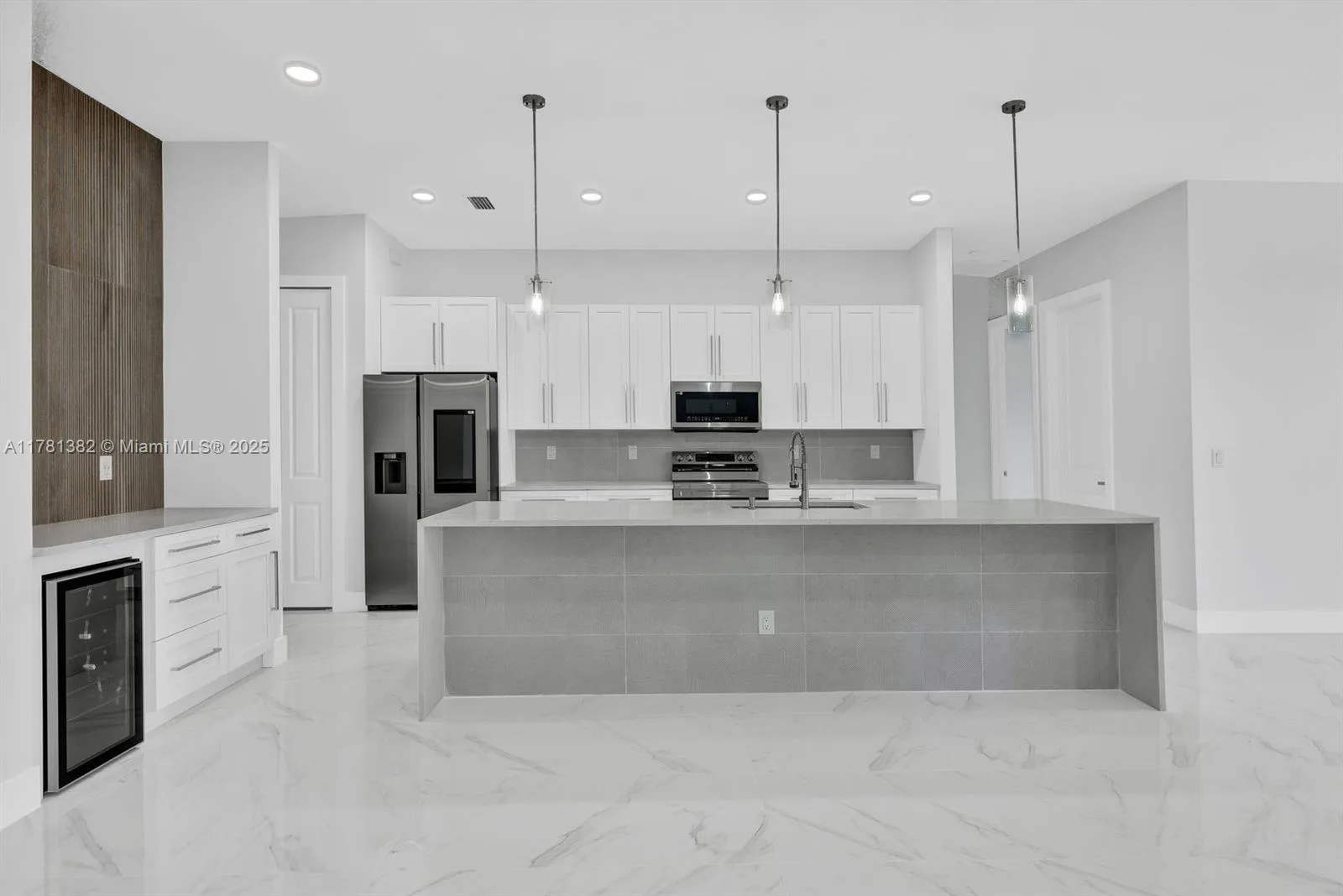 3524 NW 15th TER, Cape Coral, FL 33993 photo 4