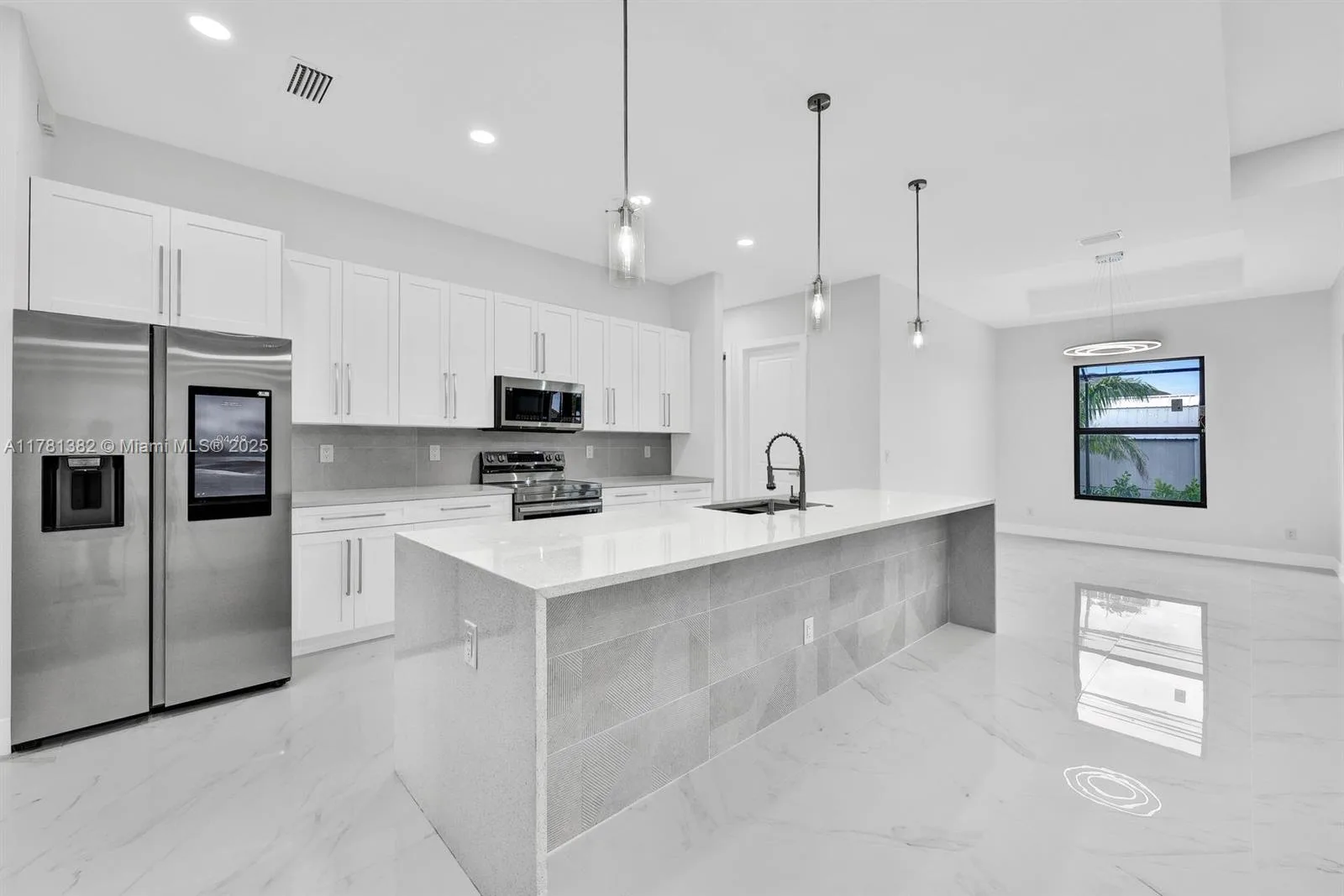 3524 NW 15th TER, Cape Coral, FL 33993 photo 5