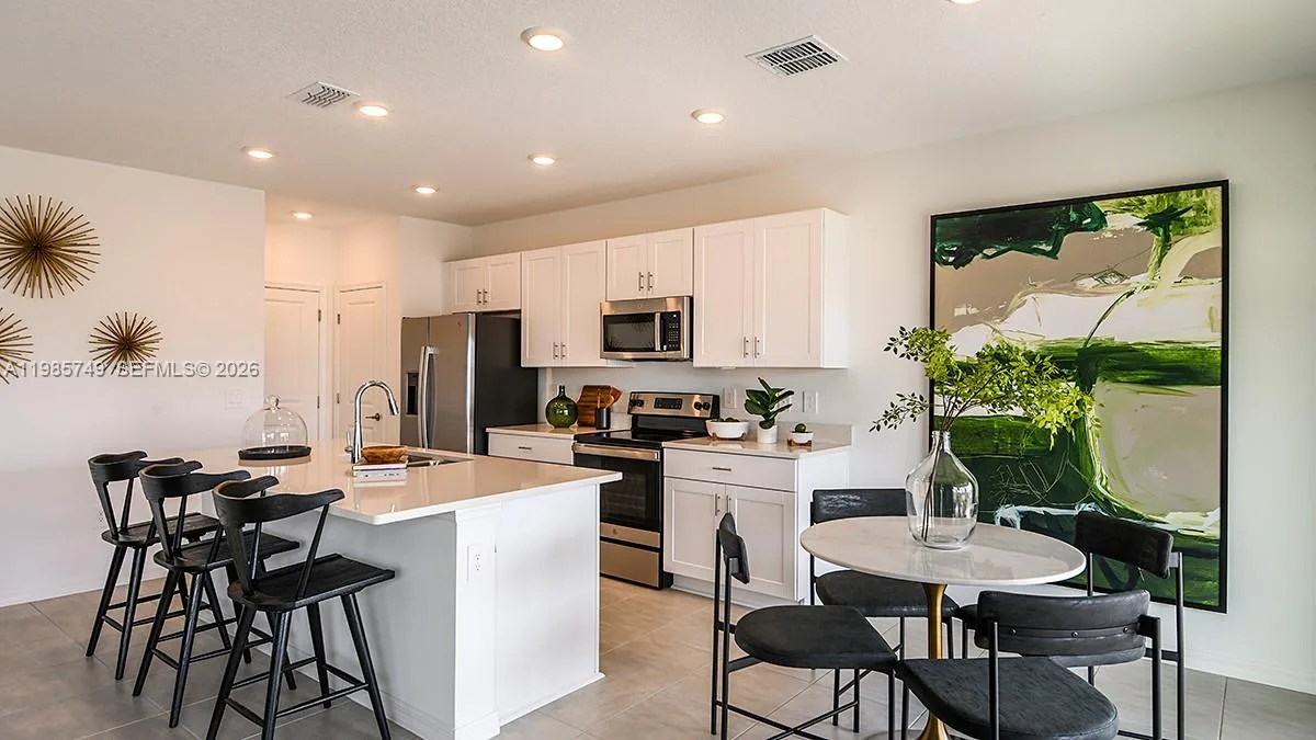 6505 Equinox Lane, North Fort Myers, FL 33917 photo 3
