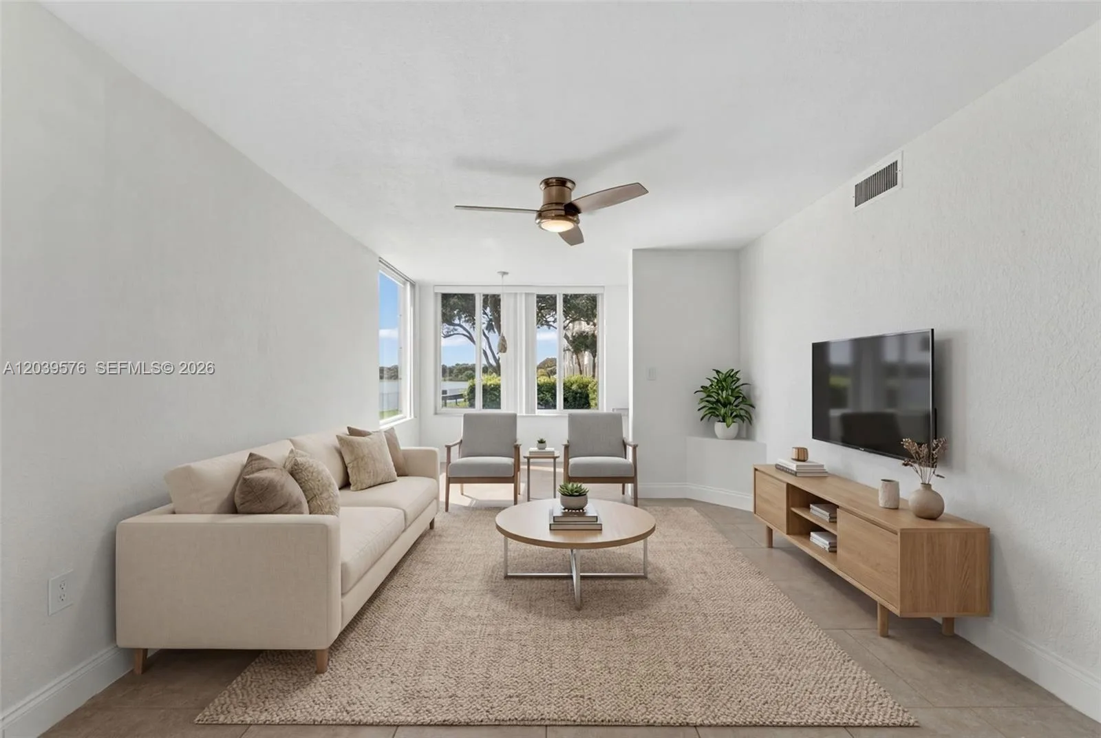 2841 N Oakland Forest Dr # 110, Oakland Park, FL 33309