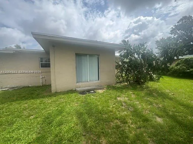 374 NE 171 Street, North Miami Beach, FL 33162 photo 13