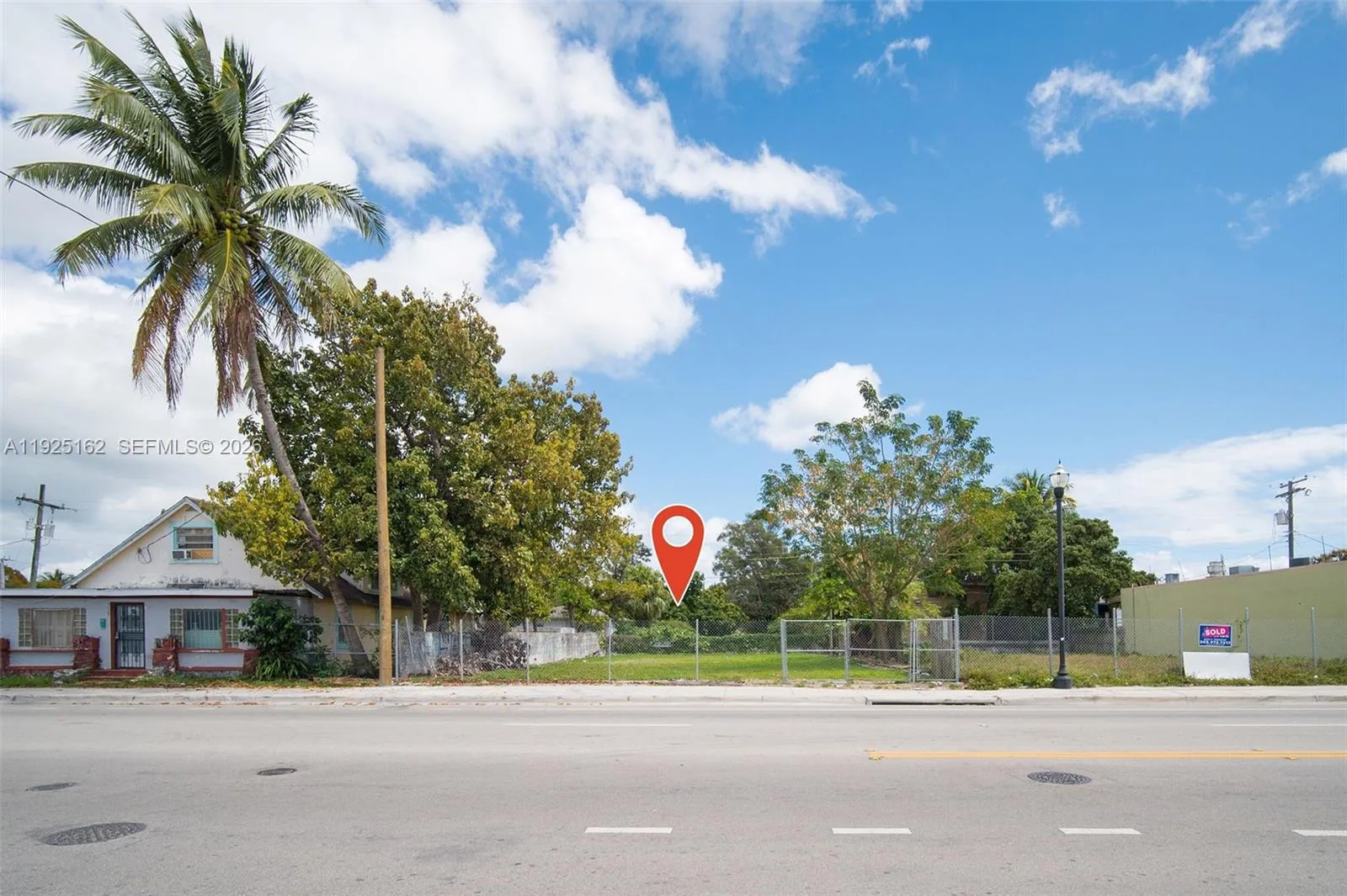 7635 NE 2nd Ave, Miami, FL 33138