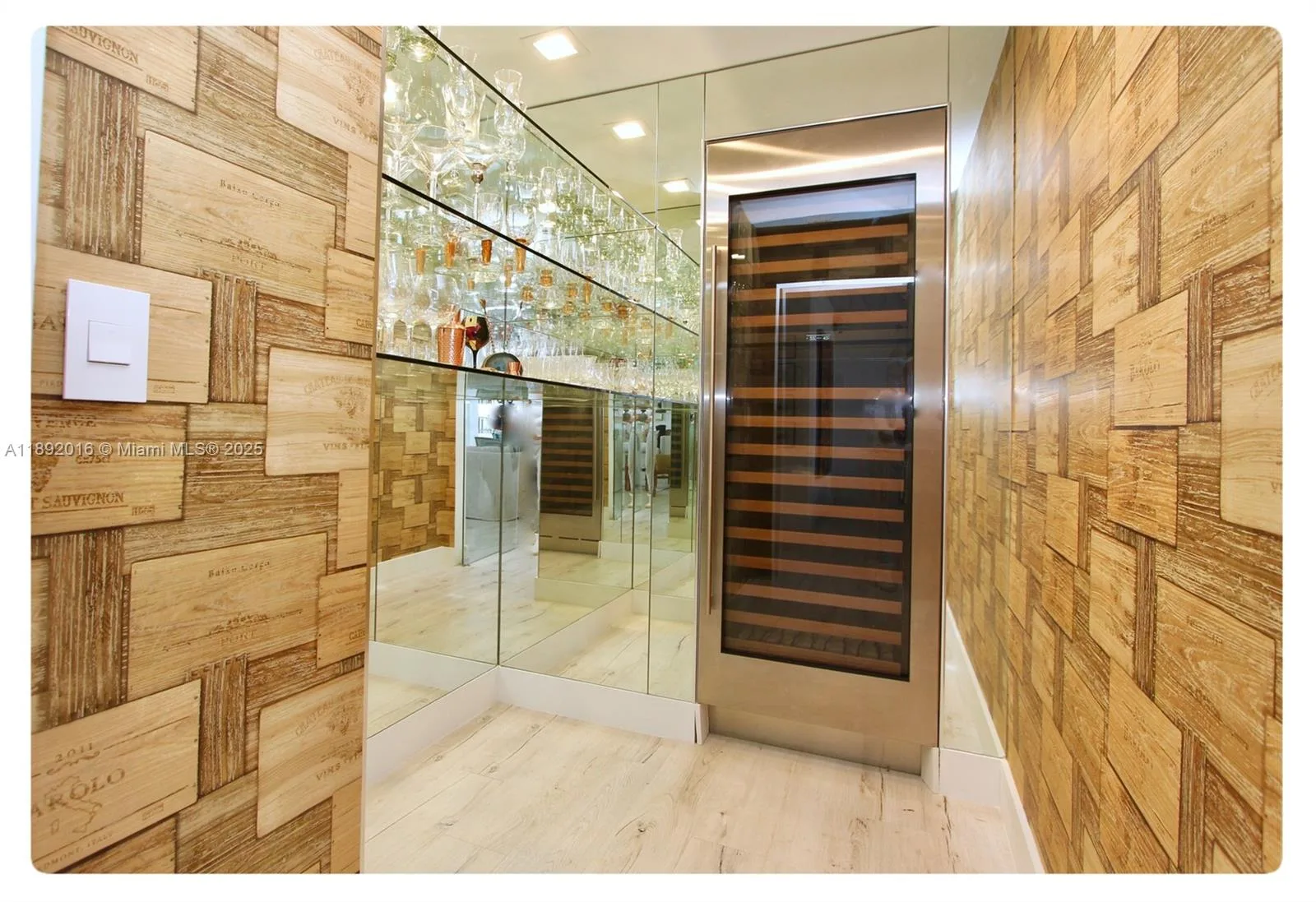 3500 Island Blvd # DPH01, Aventura, FL 33160 photo 9