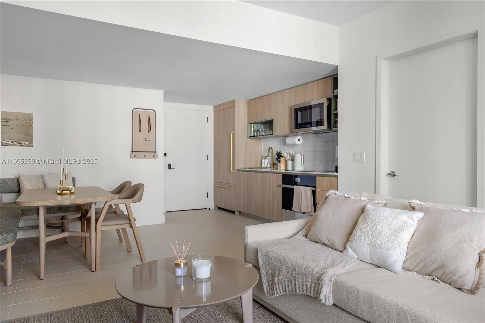159 NE 6TH ST # 3209, Miami, FL 33132 photo 5