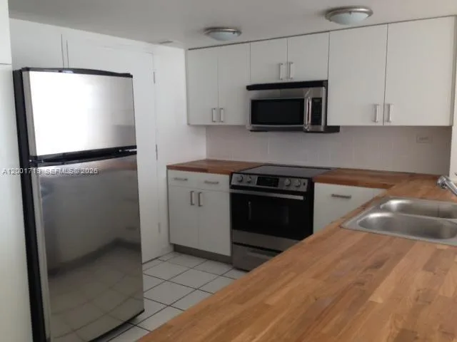 5555 Collins Ave # 8S, Miami Beach, FL 33140 photo 3