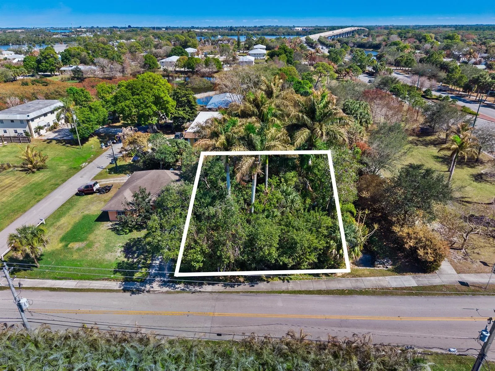 3529 SW Cornell Avenue, Palm City, FL 34990 photo 2