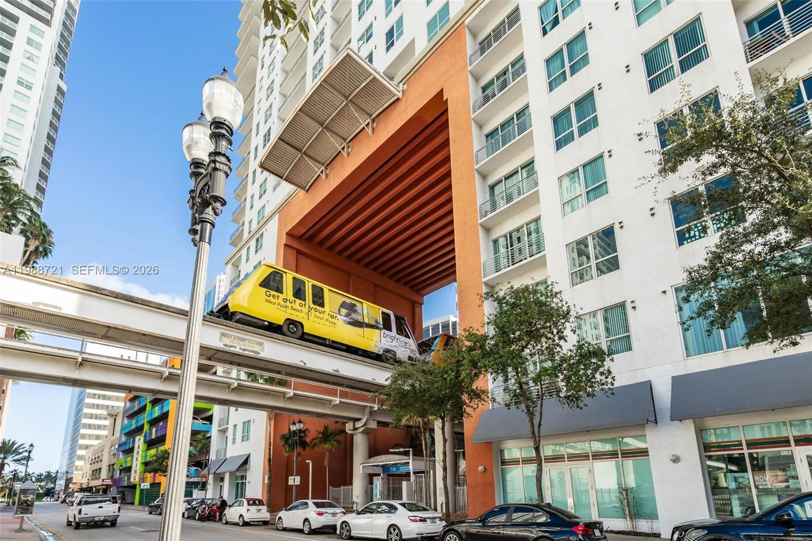 133 NE 2nd Ave # 3610, Miami, FL 33132 photo 3