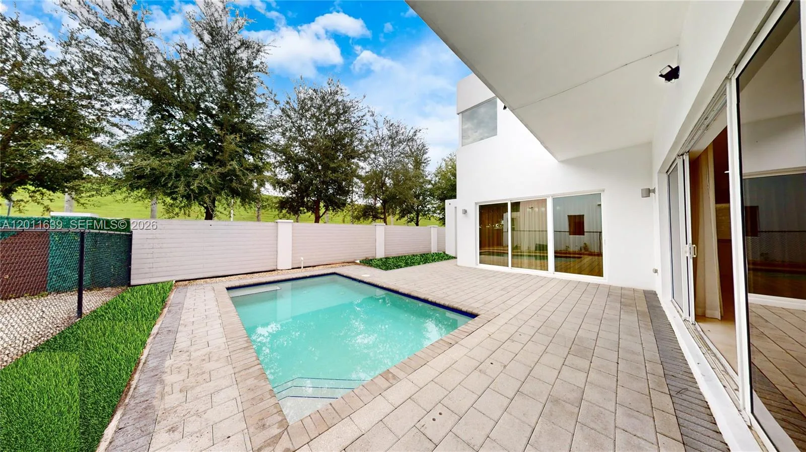 9980 NW 74th Ter, Doral, FL 33178 photo 12