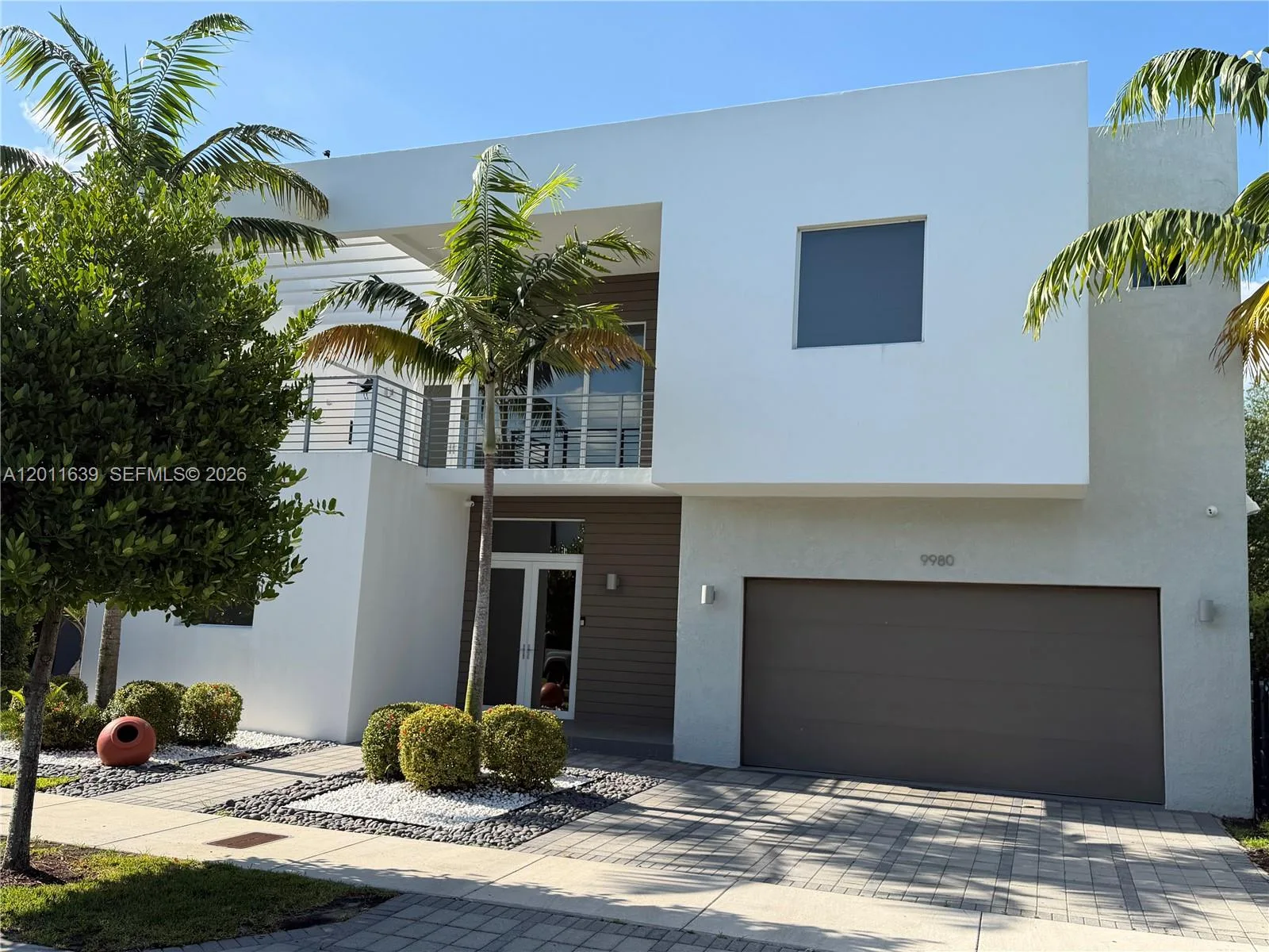 9980 NW 74th Ter, Doral, FL 33178 photo 2