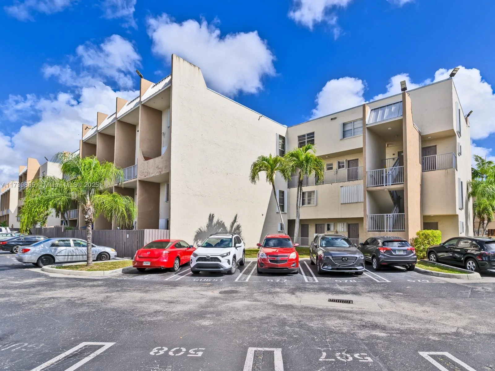 10900 SW 104th St # 114, Miami, FL 33176 photo 6