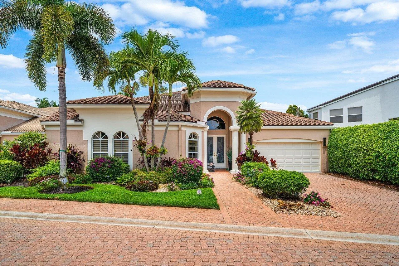 6517 Somerset Circle, Boca Raton, FL 33496