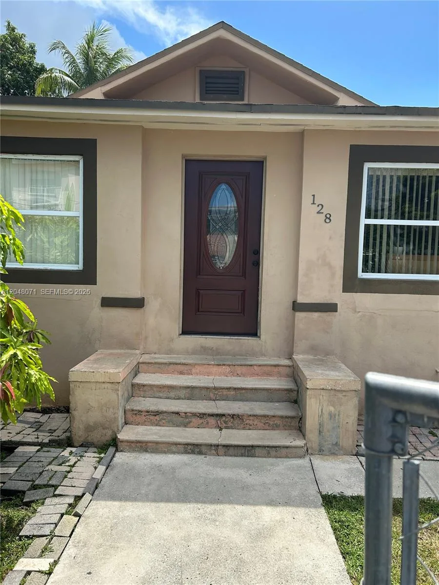 128 SW 11th Ave, Miami, FL 33130