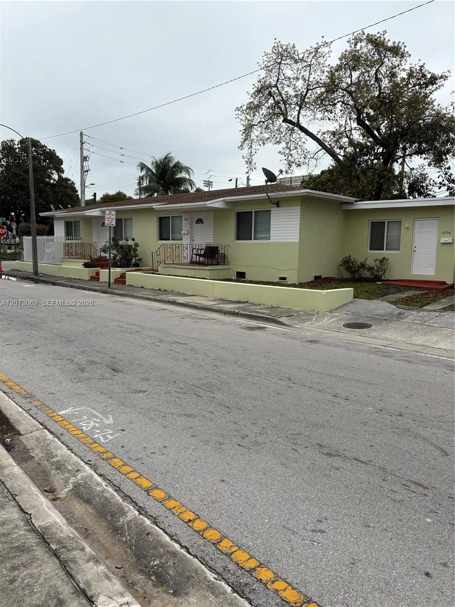 1000 NW 39th St, Miami, FL 33127 photo 2