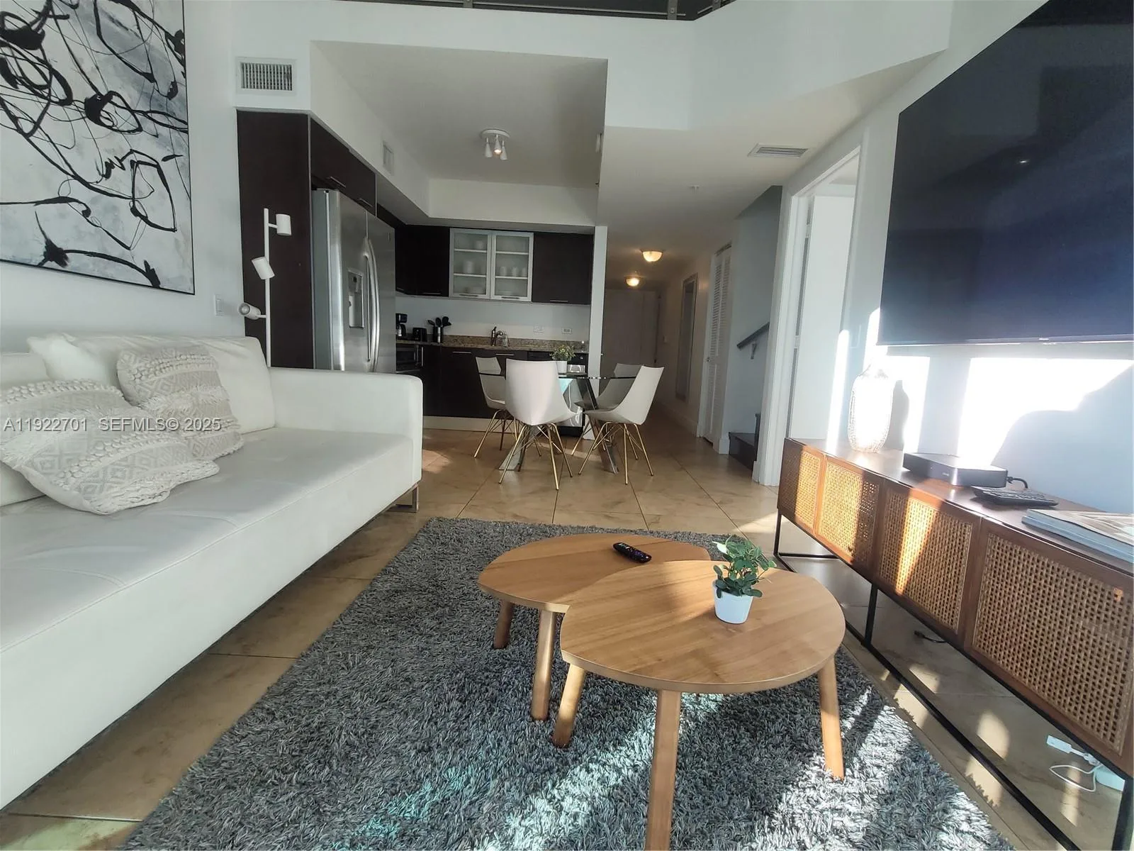 41 SE 5th St # 710, Miami, FL 33131 photo 6